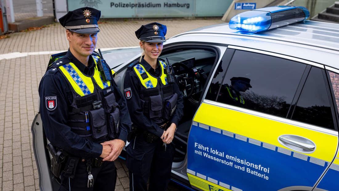 Hamburger Polizei Setzt GLC F-Cell Als Streifenwagen Ein - Auto Motor ...