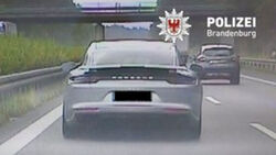 Polizei erwischt 17-jährigen Raser mit Porsche 911
