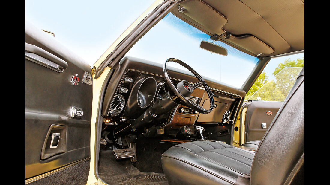 Pontiac Firebird 400 Coupe Serie 223, Cockpit, Lenkrad