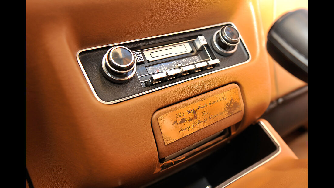 Pontiac Firebird Trans Am 6.6, Radio