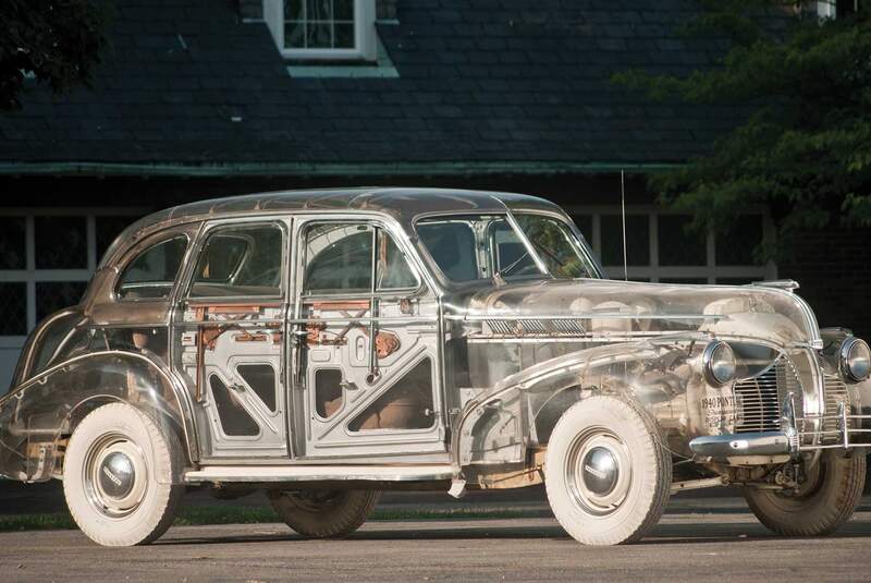 Pontiac Plexiglas Deluxe Six "Ghost Car" (1939)