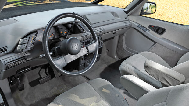 Pontiac Trans Sport GT, Interieur