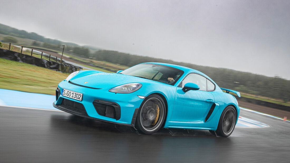 Porsche 718 Cayman GT4