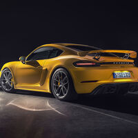 Porsche 718 Cayman GT4