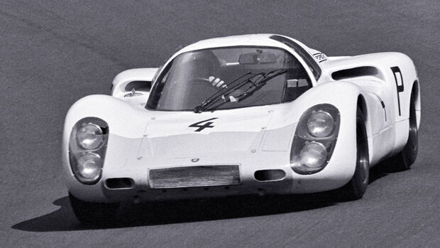 Porsche 907-031 (1968) 1,000 km Nürburgring