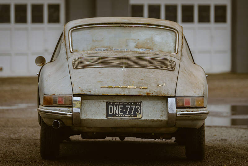 Porsche 911 (1965) Scheunenfund