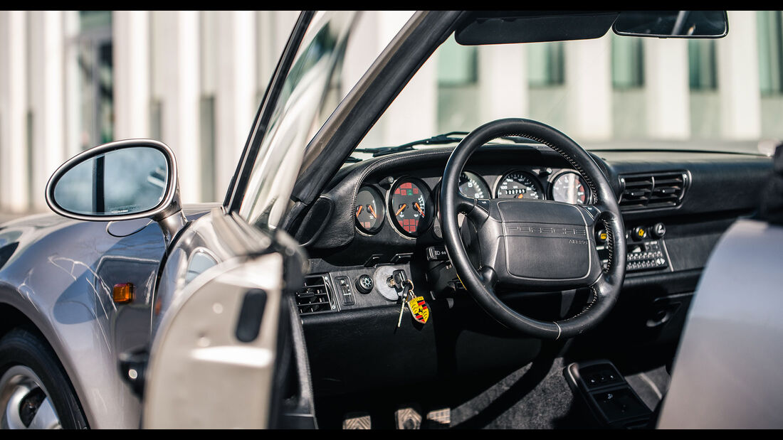 Porsche 911 (964) Cabrio Werks-Turbolook Ex Diego Maradona (1993)