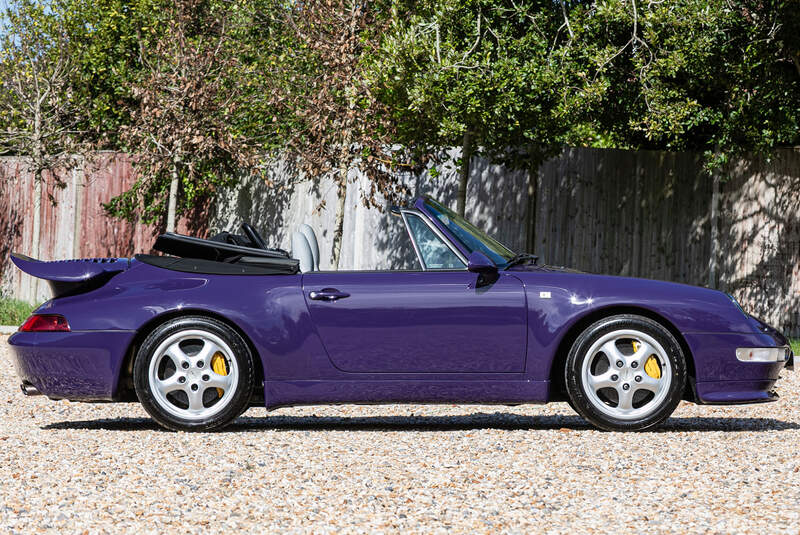 Porsche 911 (993) Turbo Cabriolet (1995) 1 of 14 Amaranth Violet