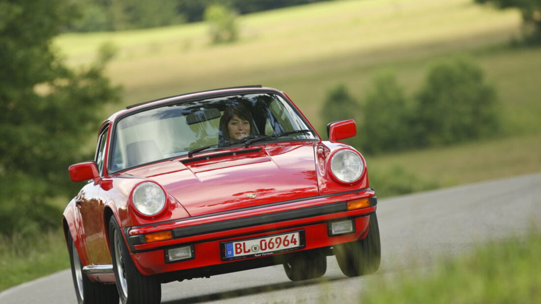 Porsche 911 Carrera