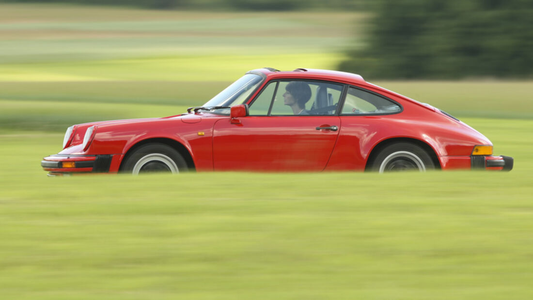 Porsche 911 Carrera