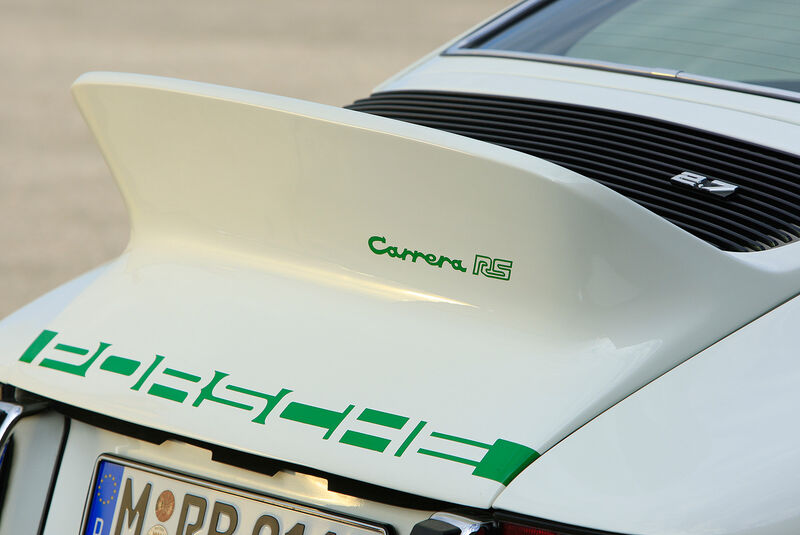 Porsche 911 Carrera 2.7