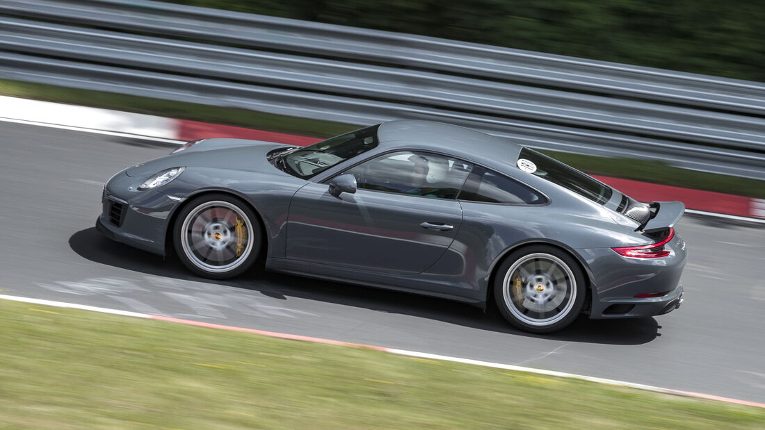 Porsche 911 Carrera 4S auf der Nordschleife