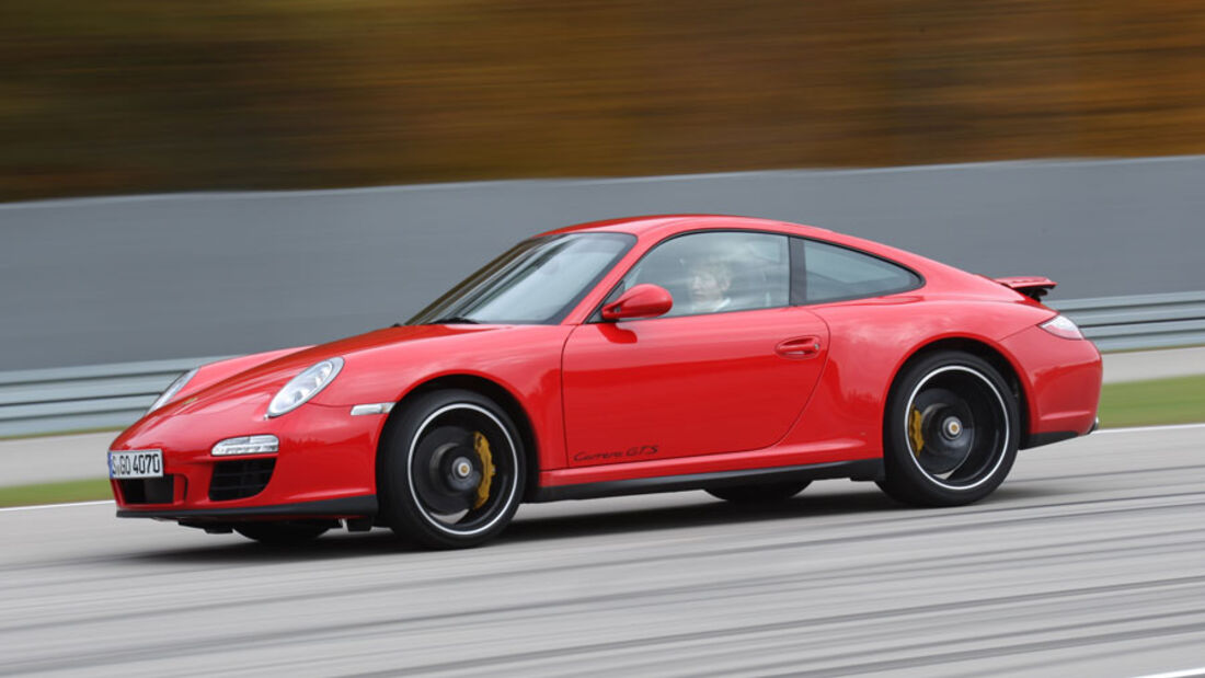 Porsche 911 Carrera GTS