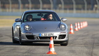 Porsche 911 Carrera GTS, Slalom