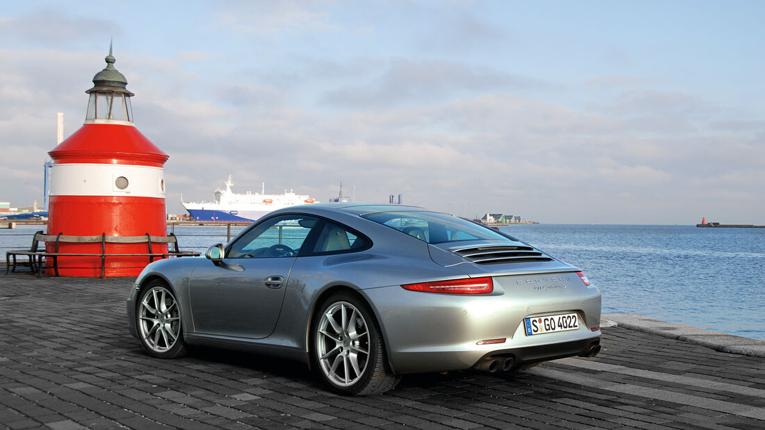 Porsche 911 Carrera S, Leuchtturm