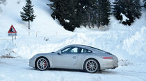 Porsche 911 Carrera S, Seitenansicht, Winterfahrt