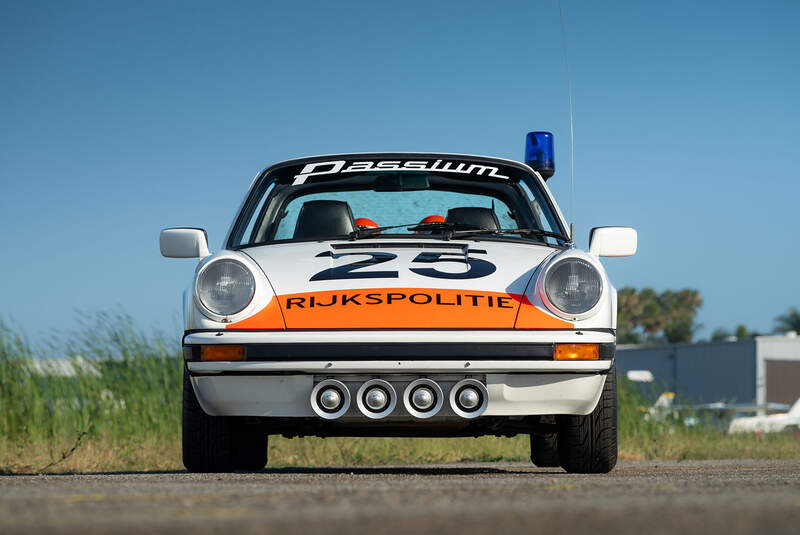 Porsche 911 Carrera Targa "Rijkspolitie" (1989)