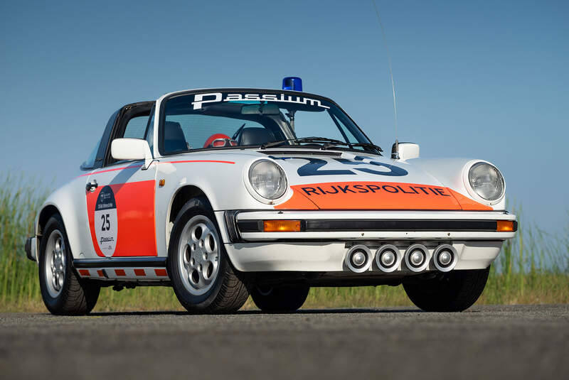 Porsche 911 Carrera Targa "Rijkspolitie" (1989)