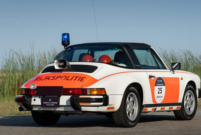 Porsche 911 Carrera Targa "Rijkspolitie" (1989)