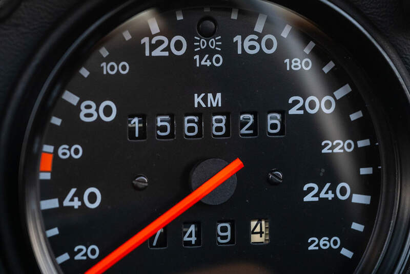 Porsche 911 Carrera Targa "Rijkspolitie" (1989)