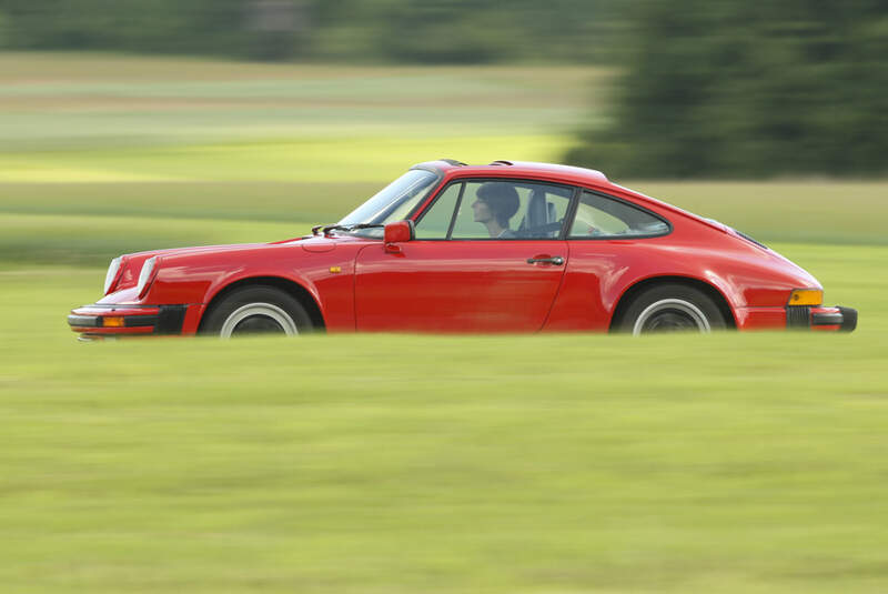 Porsche 911 Carrera