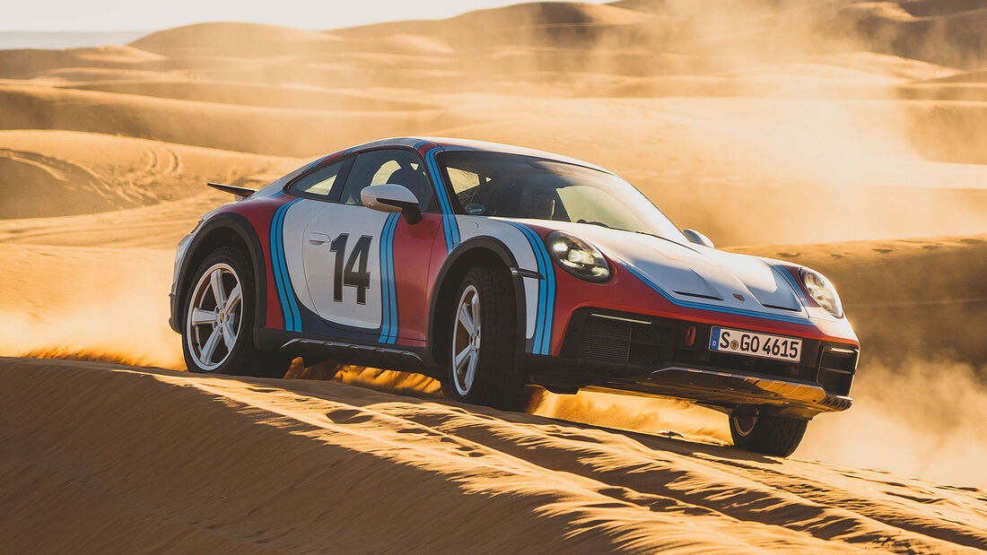 Porsche 911 Logo Marke Und Textsignatur Sport Auf Autoabdeckung