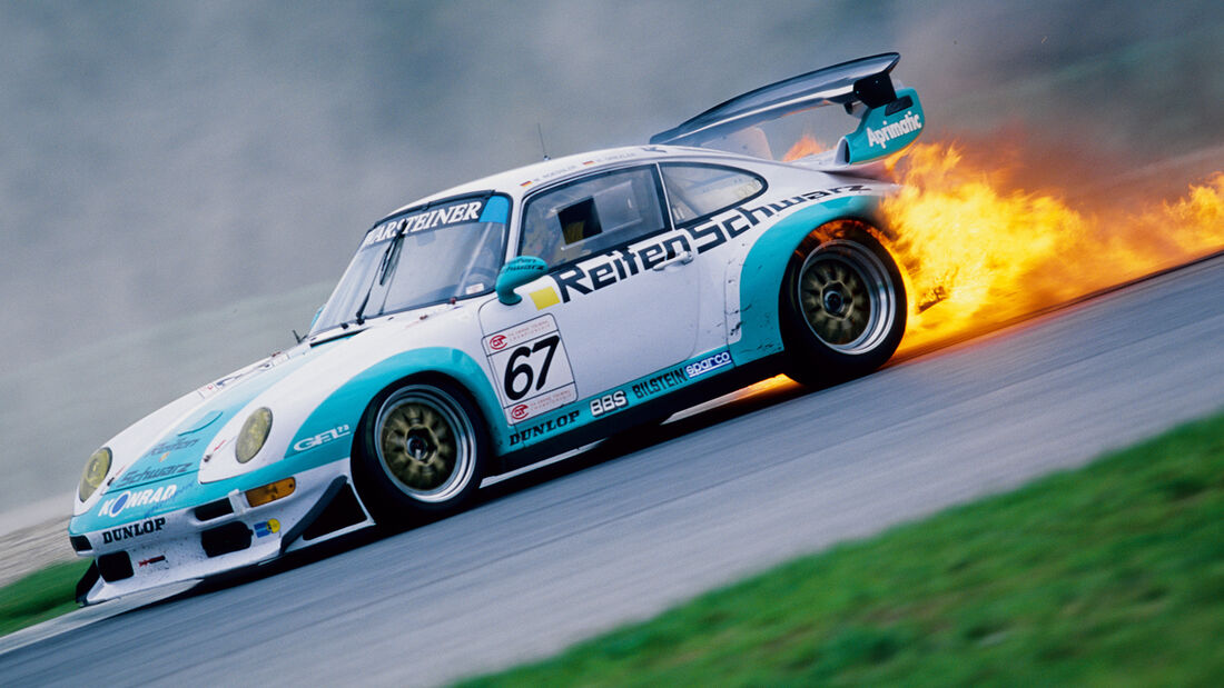 Porsche 911 GT2 Feuer