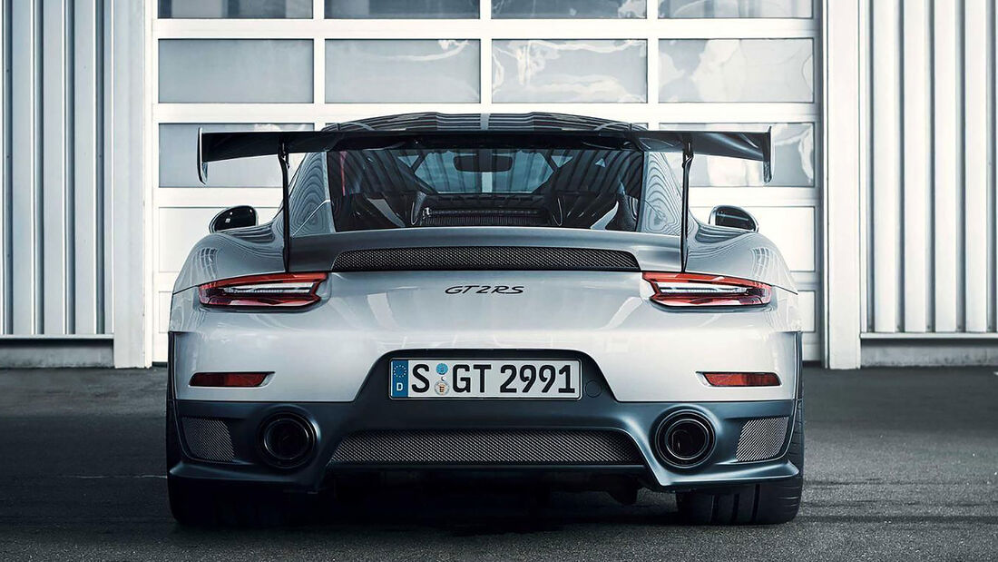 Porsche 911 GT2 RS 