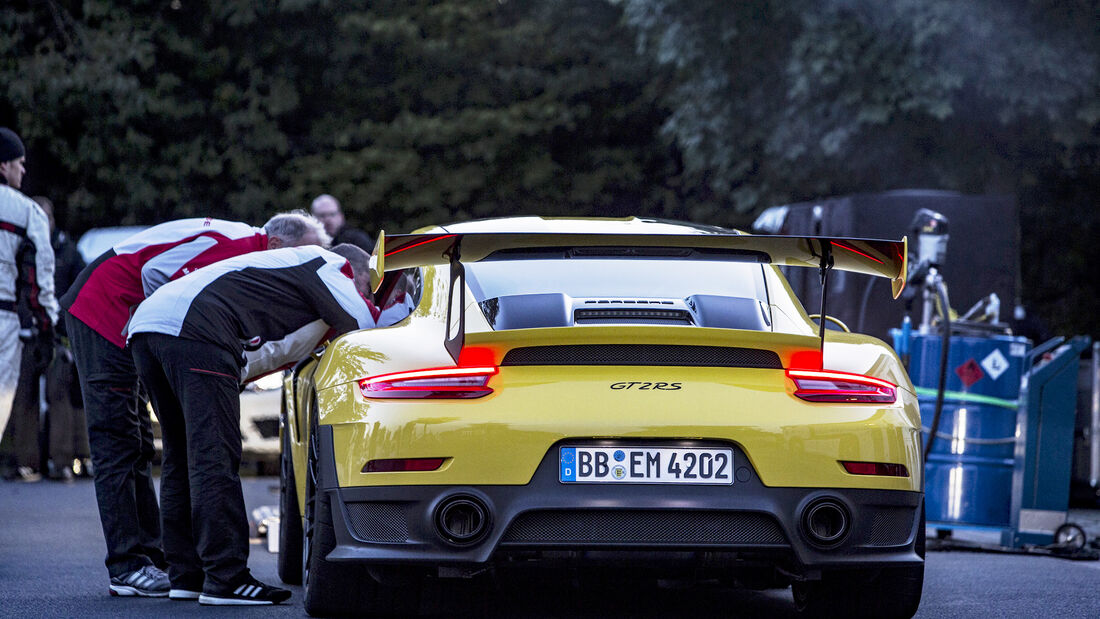 Porsche 911 GT2 RS (2017), Rundenrekord Nordschleife Nürburgring, 6:47,3 Minuten