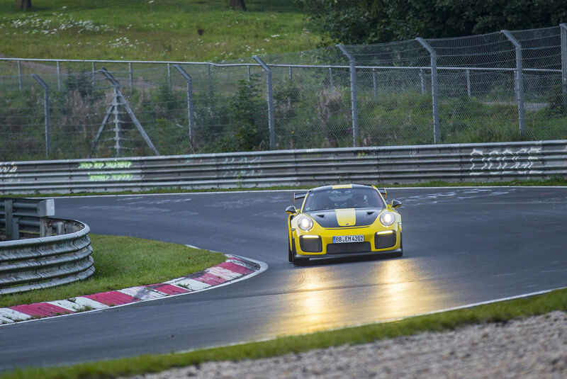 Porsche 911 GT2 RS (2017), Rundenrekord Nordschleife Nürburgring, 6:47,3 Minuten