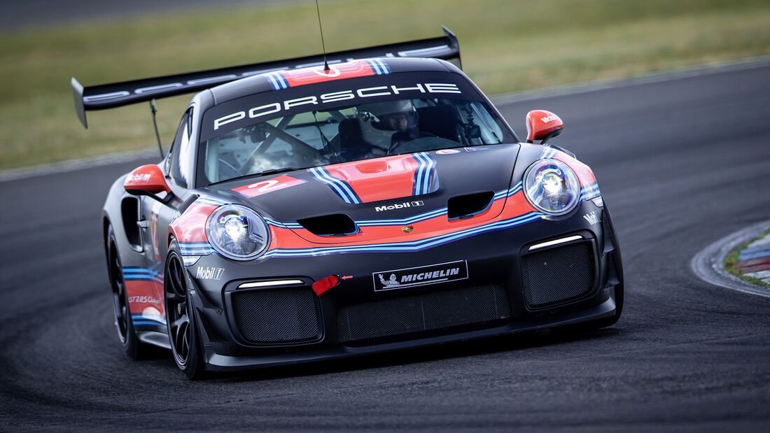 Porsche 911 GT2 RS Clubsport