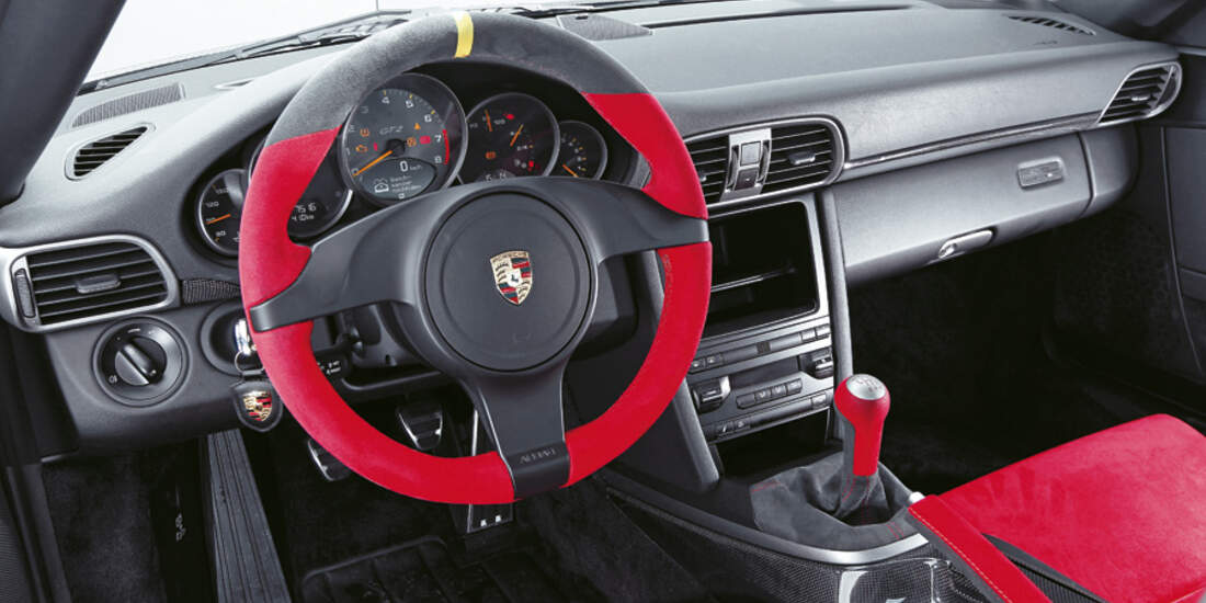The 2015 Porsche 911 Gts Is Almost The Manual Trans Gt3 You Want