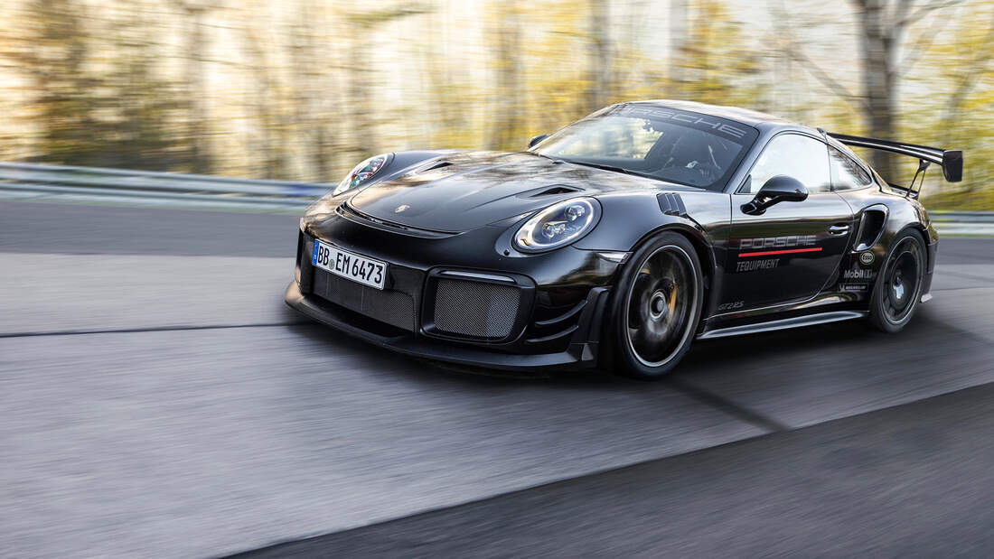 Porsche-911-GT2-RS-Manthey-Performance-Nuerburgring-Nordschleife-Rekord-169Gallery-cb18042e-1807956.jpg