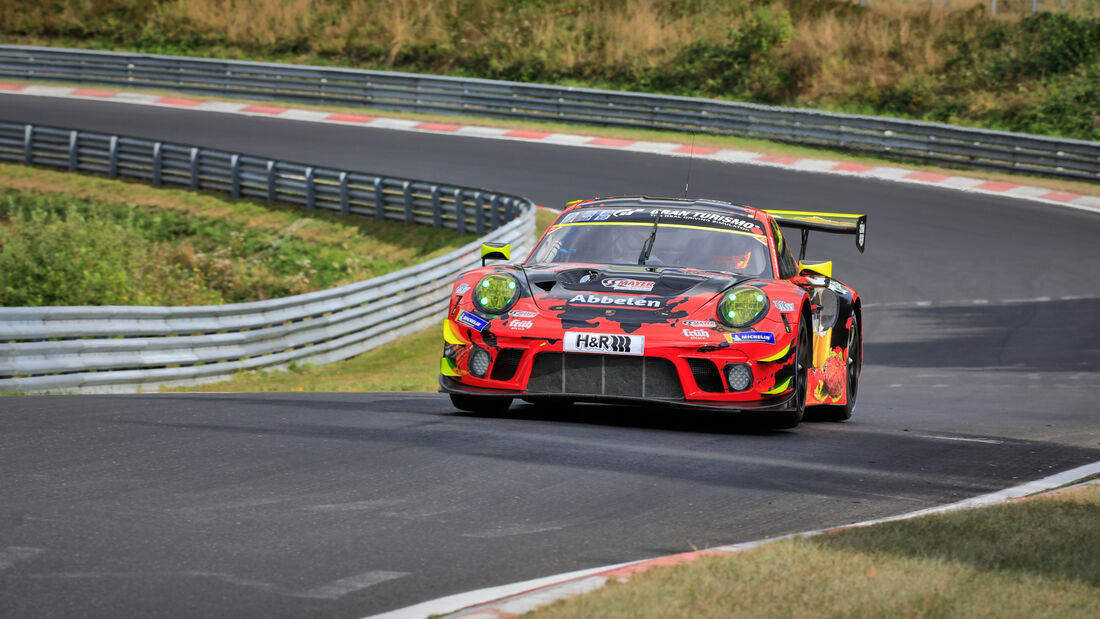 Porsche 911 GT3 R - Frikadelli Racing - Startnummer #30 - 24h-Rennen - Nürburgring - Nordschleife - Donnerstag - 24. September 2020