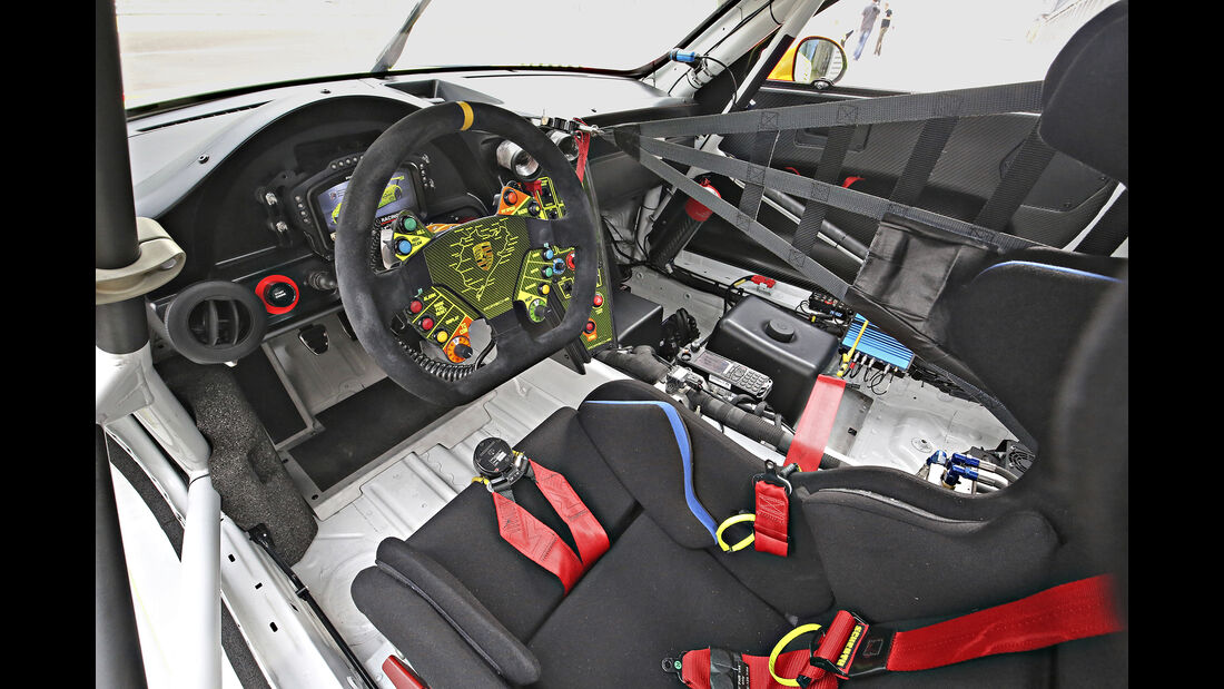 Porsche 911, GT3 R, Interieur