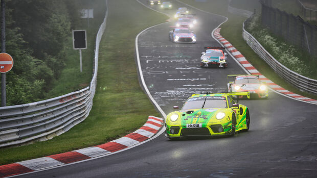 Porsche 911 GT3 R - Manthey-Racing - Startnummer #911 - 24h-Rennen Nürburgring - Nürburgring-Nordschleife - 6. Juni 2021