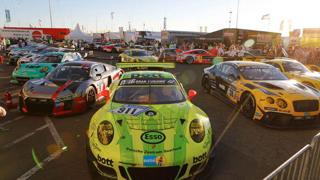 Porsche 911 GT3 R - Manthey Racing - Startnummer #911 - Top-30-Qualifying - 24h-Rennen Nürburgring 2017 - Nordschleife