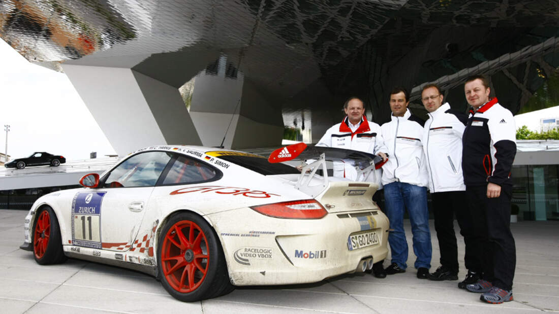 Porsche-911-GT3-RS-169FullWidth-2d7f27c7