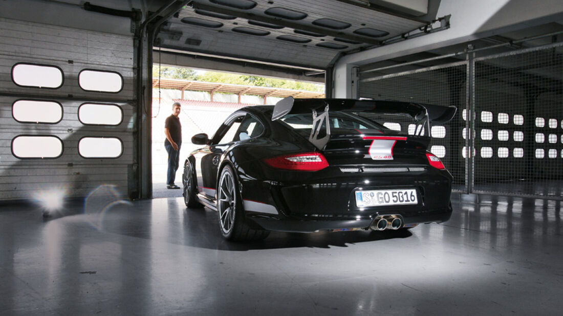 Porsche 911 GT3 RS 4.0, Garage, Heck, Rückansicht