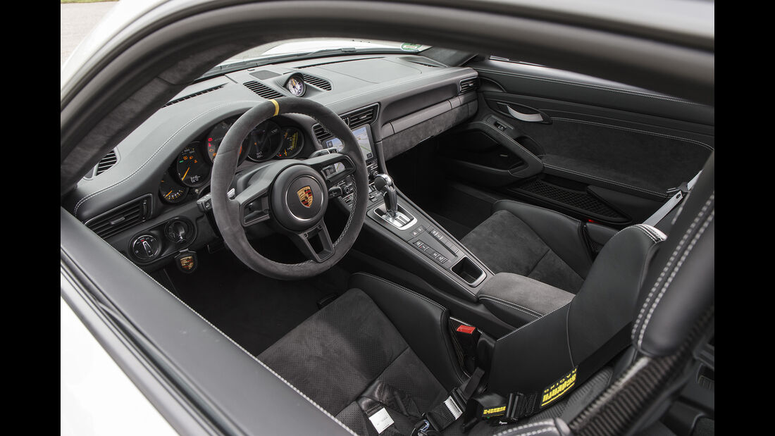 Porsche 911 GT3 RS, Interieur