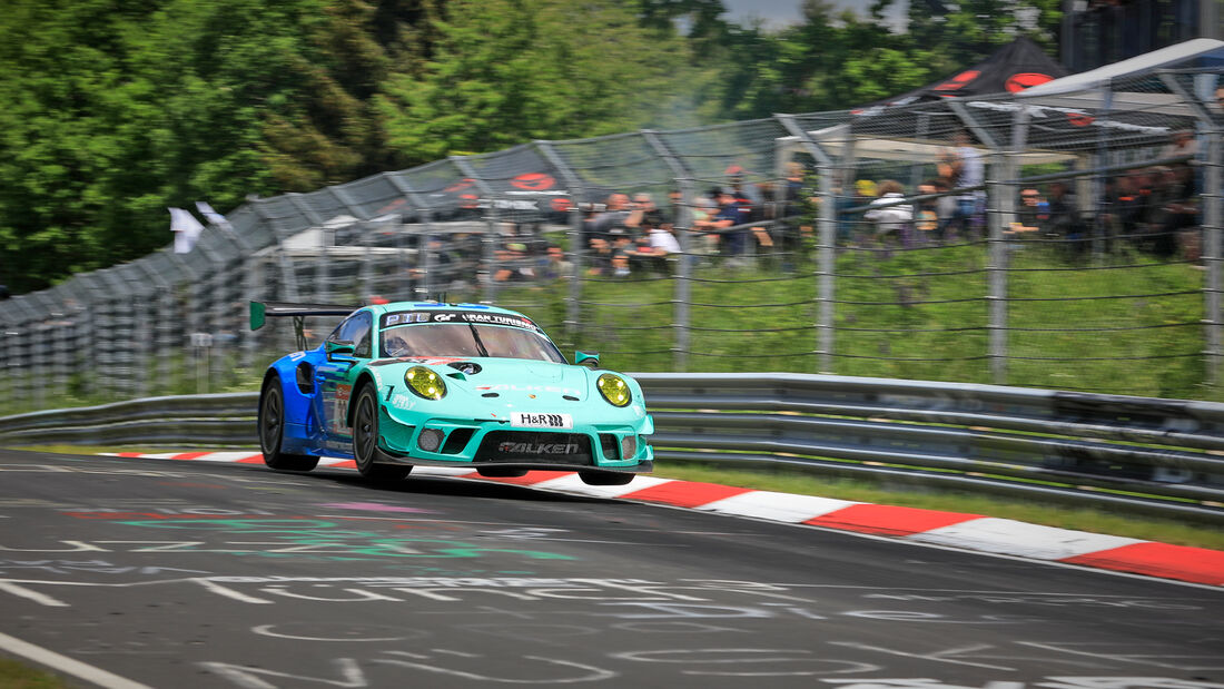 Porsche 911 GT3R - Startnummer #33 - 24h-Rennen Nürburgring - Nordschleife - Donnerstag - 26.5.2022