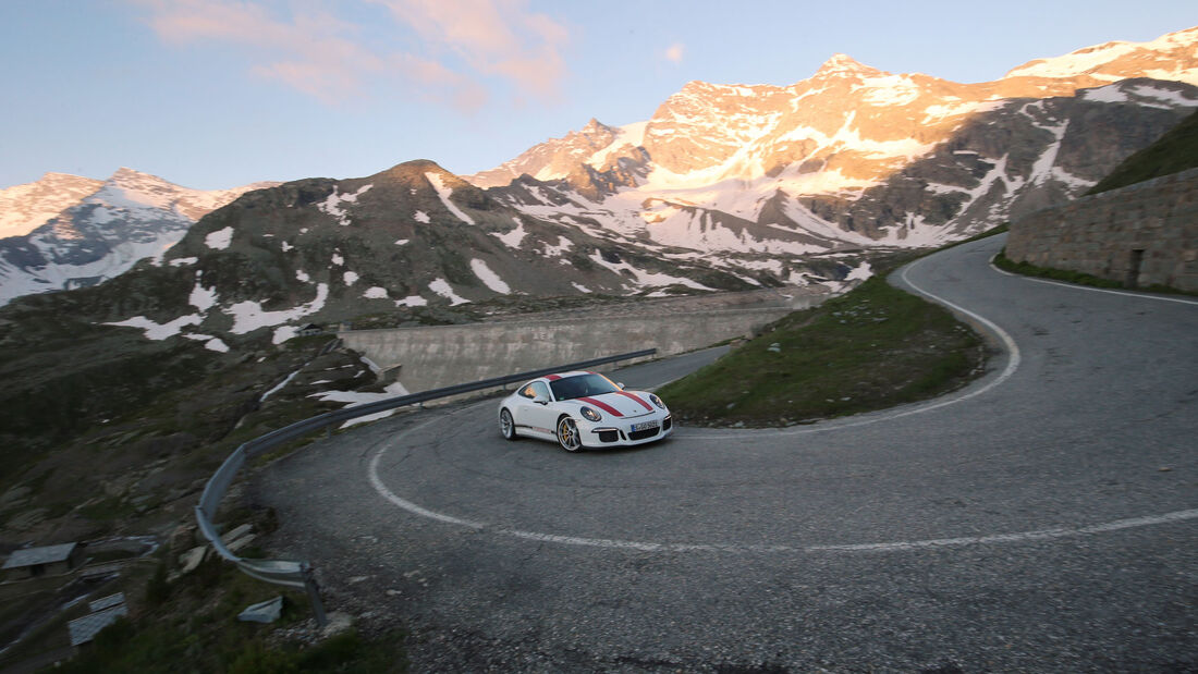 Porsche 911 R - Sportwagen - Sechsganghandschaltung - Saugmotor - Boxer - Test