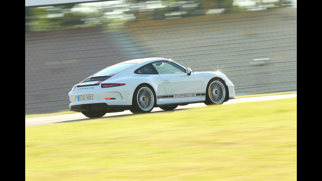 Porsche 911 R - Sportwagen - Sechsganghandschaltung - Saugmotor - Boxer - Test