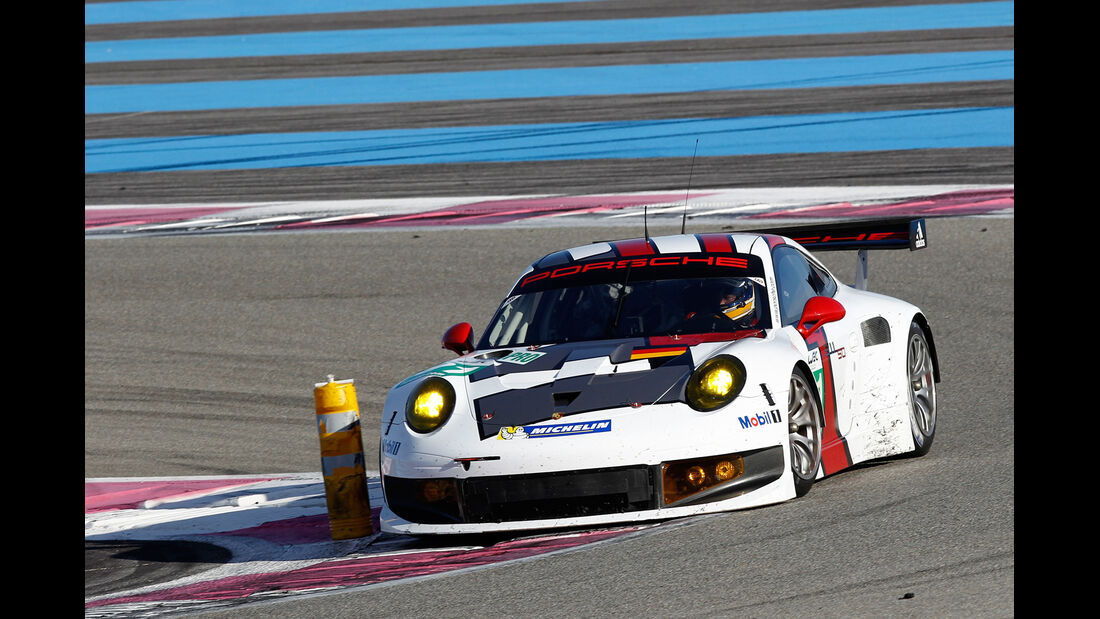 Porsche 911 RSR, Frontansicht, Kurvenfahrt