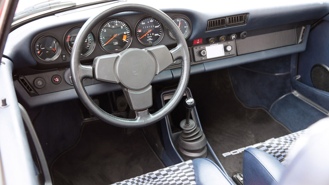 Porsche 911 SC, Cockpit