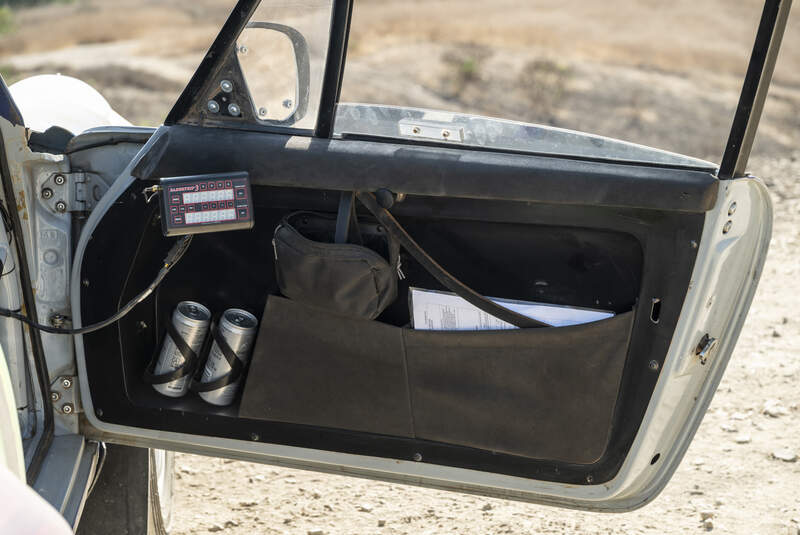 Porsche 911 SC Safari (1978) Ken Block Tuthill 2022 East African Safari