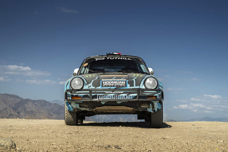 Porsche 911 SC Safari (1978) Ken Block Tuthill 2022 East African Safari