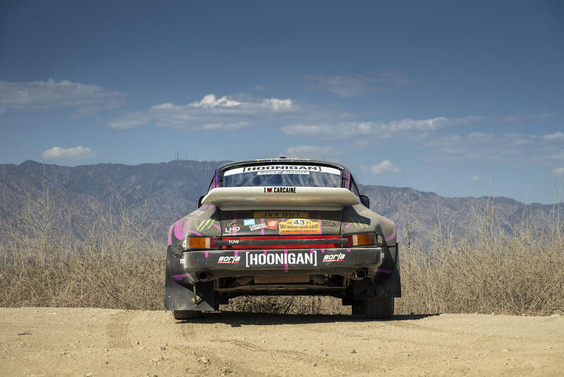 Porsche 911 SC Safari (1978) Ken Block Tuthill 2022 East African Safari