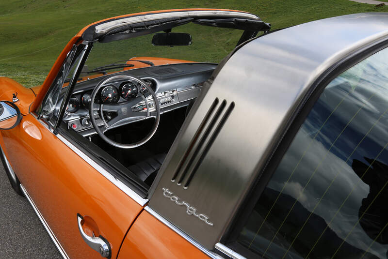 Porsche 911 T 2.2 Targa, Cockpit