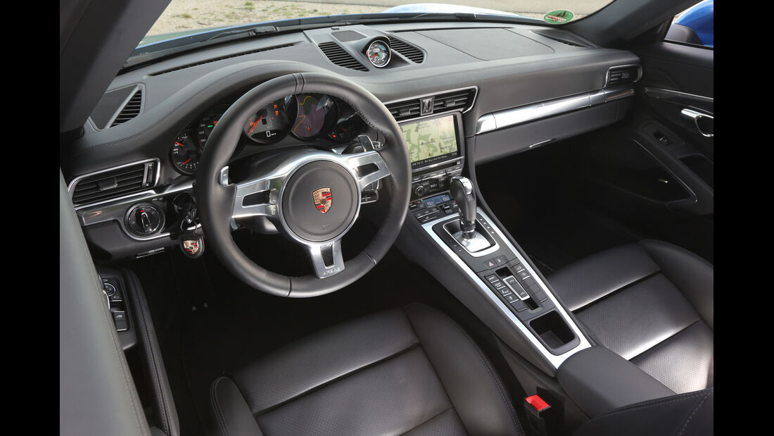 Porsche 911 Targa 4S, Cockpit